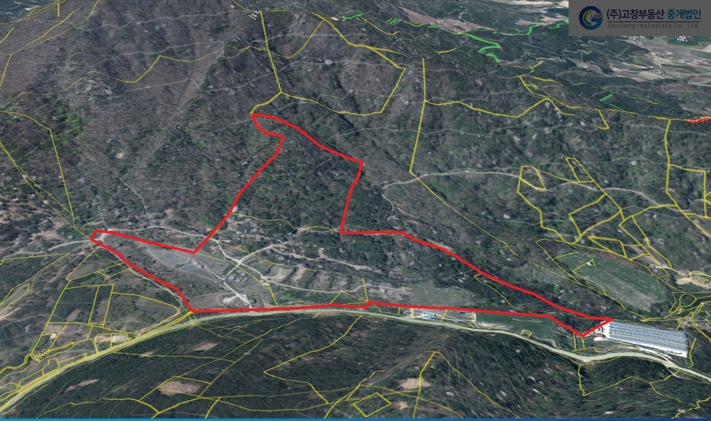 전라북도 고창과 전라남도 장성의 경계에 위치한 다용도 토지와 임야  3