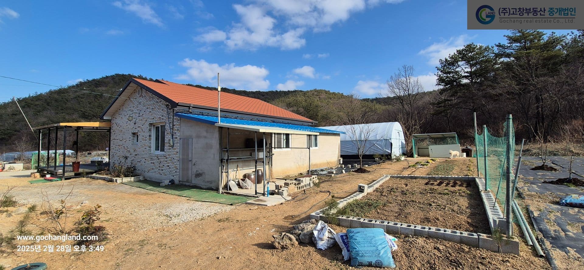 고창군 아산면 구암리 선운산자락 아랫마을에 위치한 단독주택 4