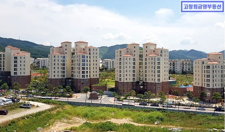 고창군 고창읍 석정관광단지에 위치한 실버타운 서울시니어스고창타워 15평형