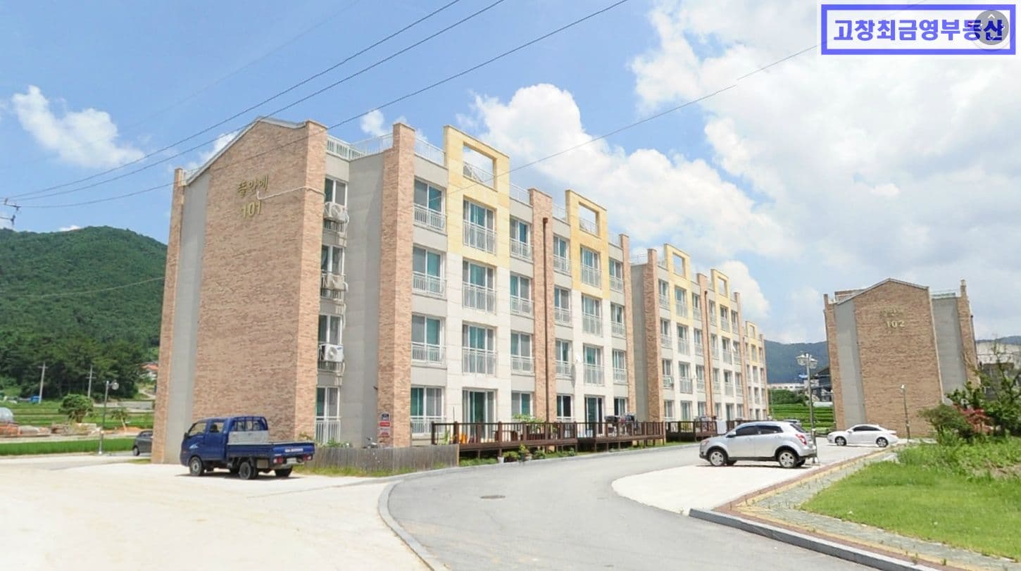 고창군 고창읍 월곡리에 위치한 뜰안애 연립주택 30형 복층