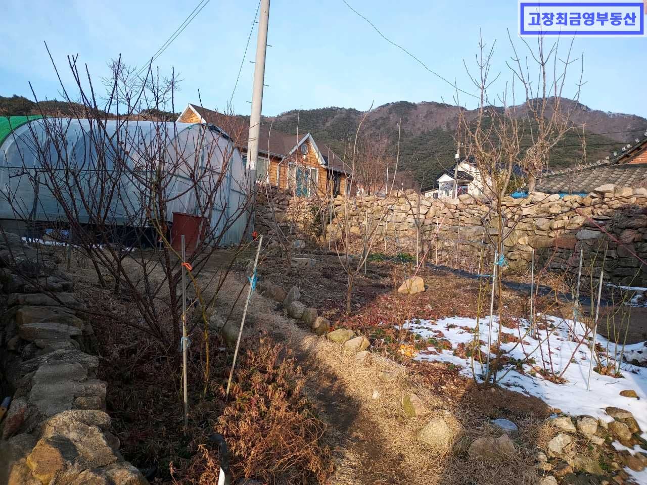 고창군 대산면 상금리 남향마을에 위치한 단독 농어가주택 3