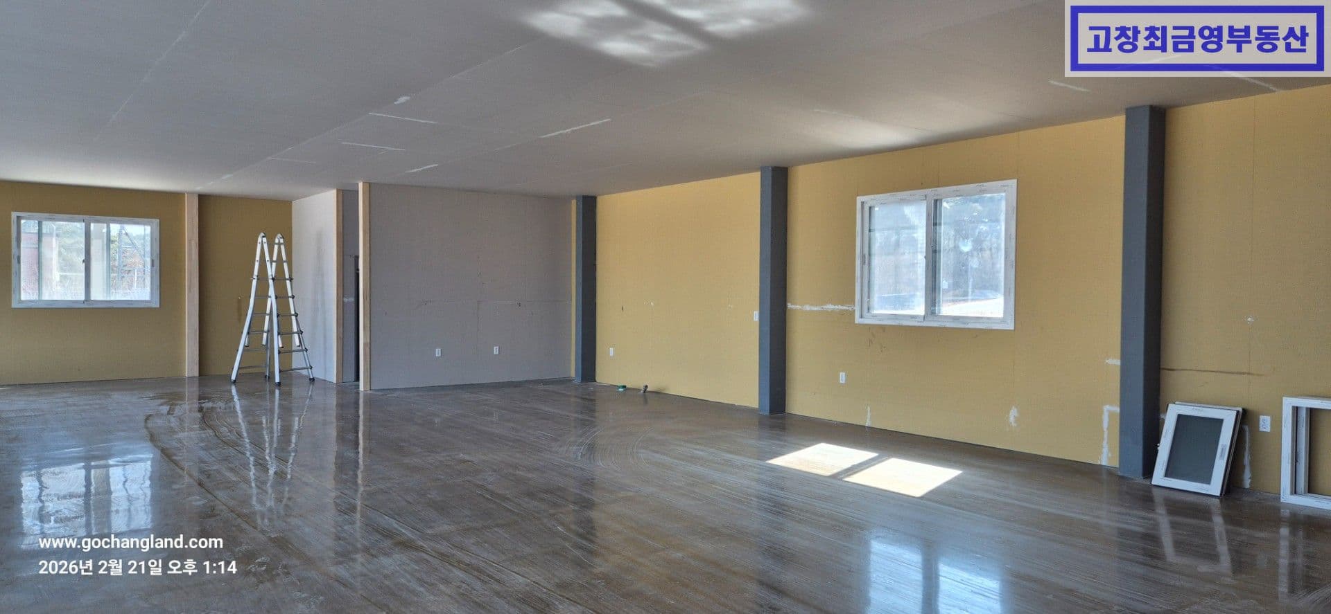 부안군 줄포면 줄포소재지에 위치한 신축 상가건물 4