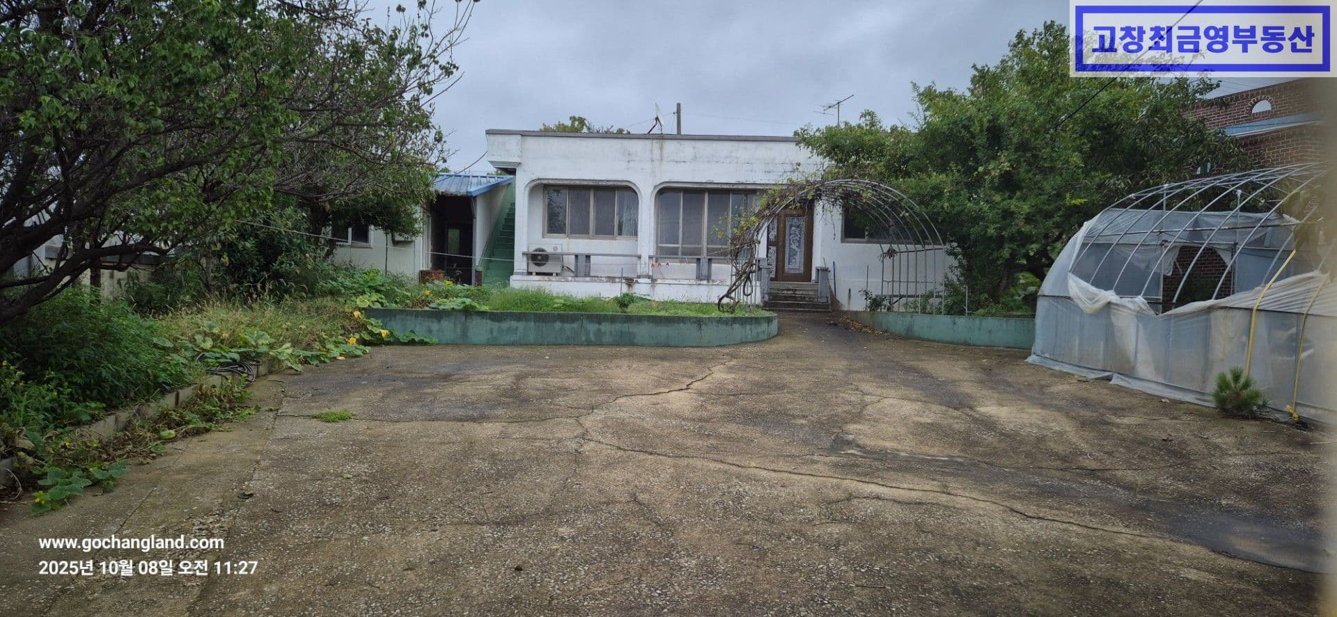 고창군 심원면 하전리에 위치한 단독주택