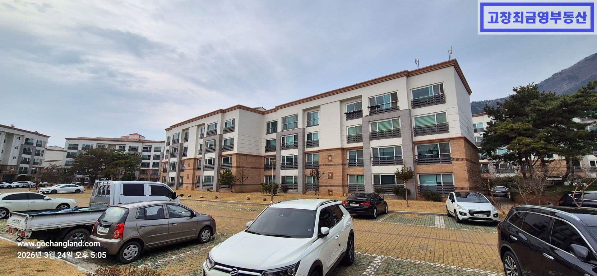 고창군 고창읍 석정온천관광단지내 숙박시설 겸 상시주거용 고급빌라 석정힐스 35형(전용면적 30평, 방3개 욕실2개), 법인의 임직원 휴양용도 적합시설