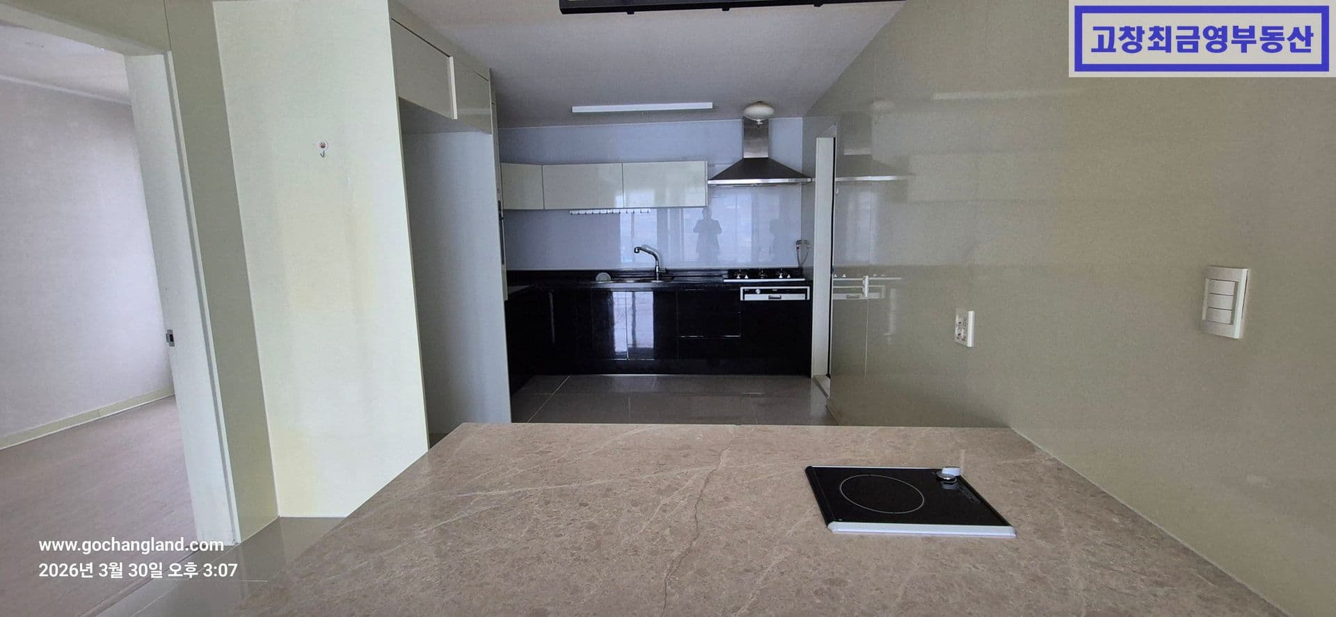 고창군 고창읍 읍내리에 위치한 노블레스303빌라 주택 3