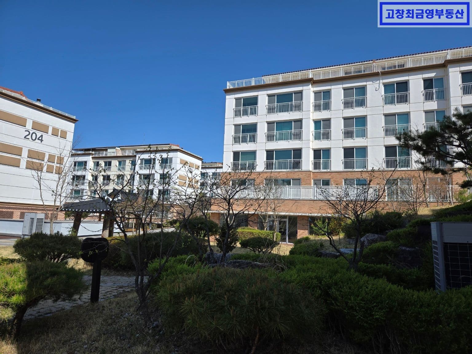 석정파크빌 102동 202호 2