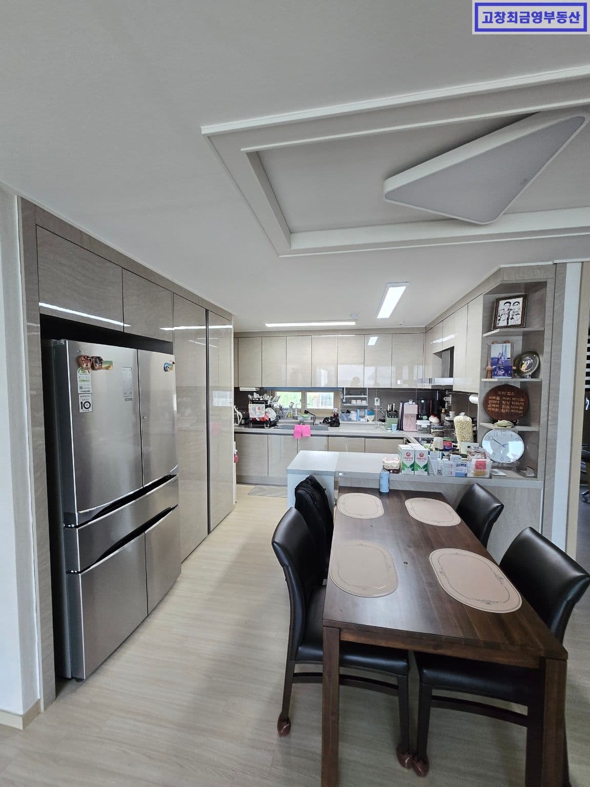 석정파크빌 102동 202호 4